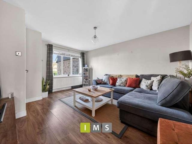 House for sale in Evershot, Oxfordshire