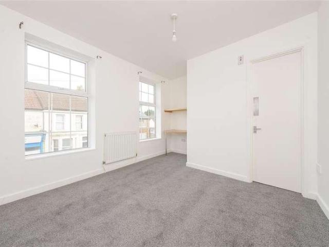 House for sale in Brompton, Gillingham