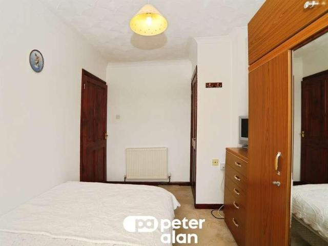 House for sale in Fleur-de-lis, Wales
