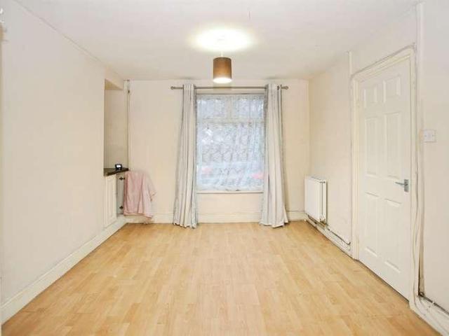 House for sale in Pontypridd, Wales