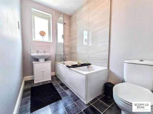 House for sale in Egginton, East Midlands