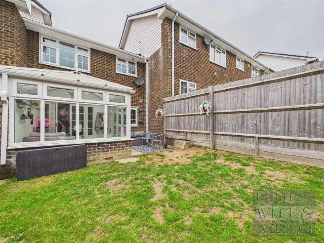 House for sale in Silverhill Park, Guestling Green
