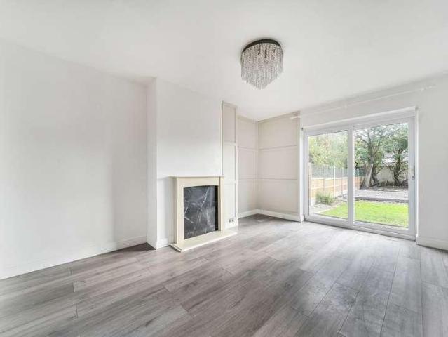 House for sale in Hatherley, Cheltenham