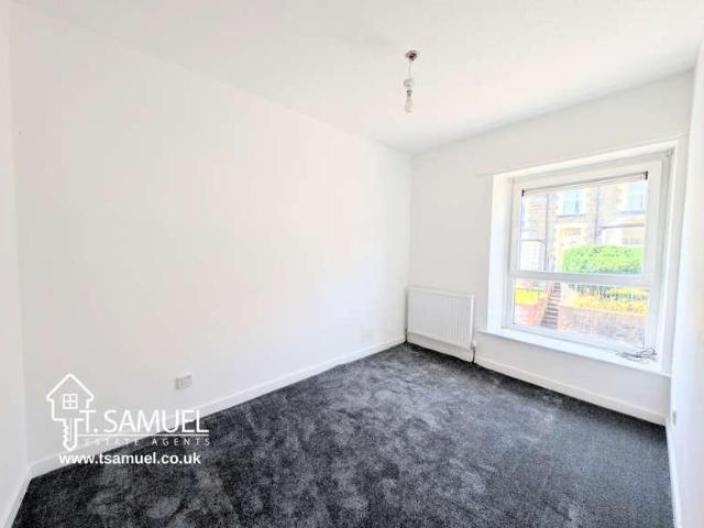 House for sale in Miskin, Wales