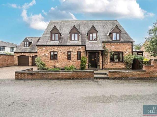 House for sale in Stanford On Avon, Leicestershire