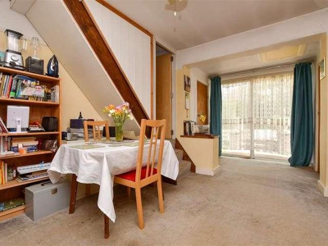 House for sale in Pachesham Park, Surrey