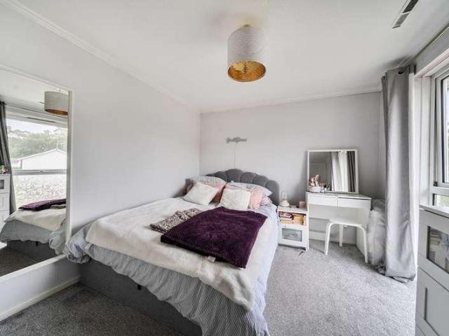House for sale in Hanworth, Bracknell