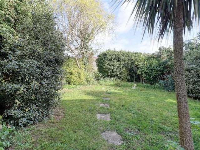 House for sale in Dale Hill, Essex