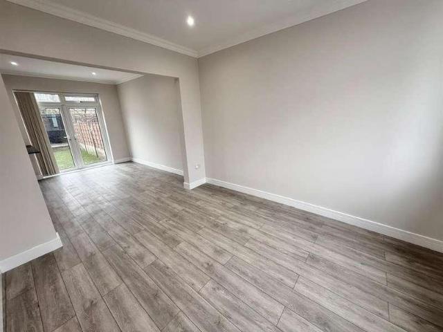 House for sale in Ivy Farm, Macclesfield