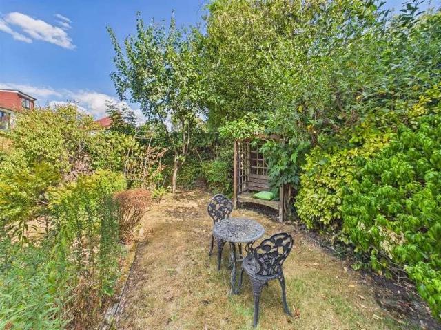 House for sale in Eastcote, Greater London