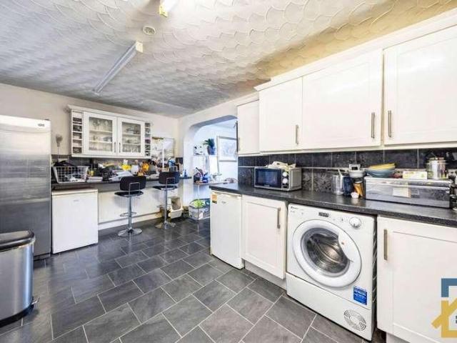 House for sale in London Borough of Barking and Dagenham, Greater London