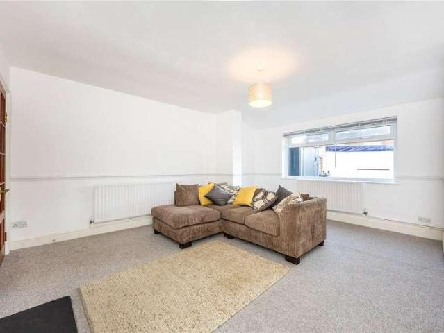 House for sale in Chelsham, Tandridge