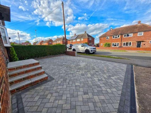 House for sale in Kexbrough, Barnsley