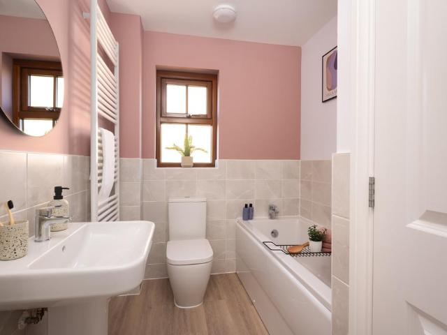 House for sale in Littlecote, West Sussex