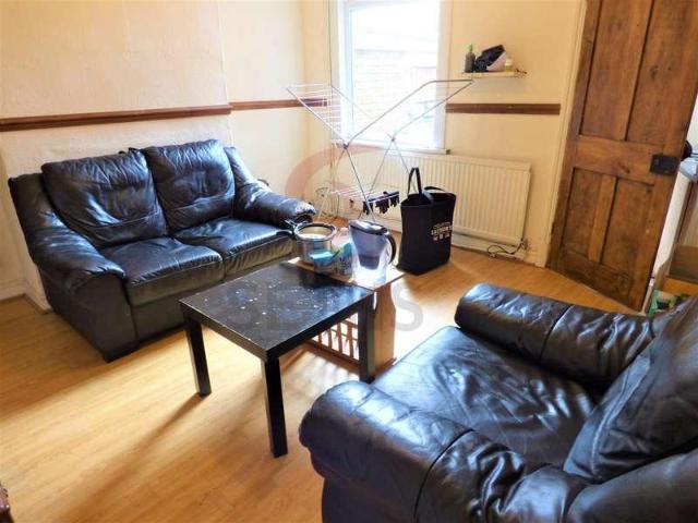 House for sale in Bede Island, Old Wharf