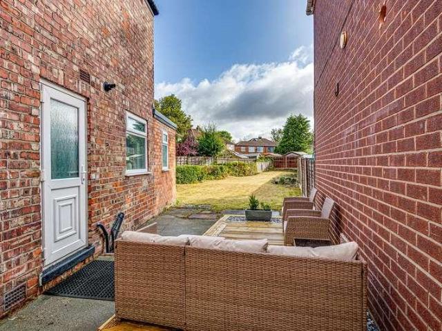 House for sale in Woodsend, Trafford Park