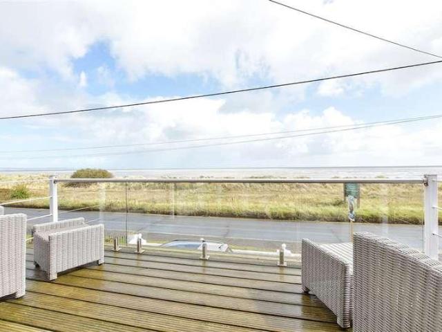 House for sale in Folkestone, Kent