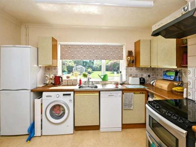 House for sale in Hamlands, Eastbourne