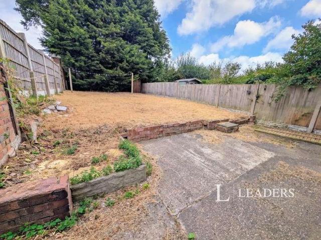 House for sale in Potters Corner, East Midlands