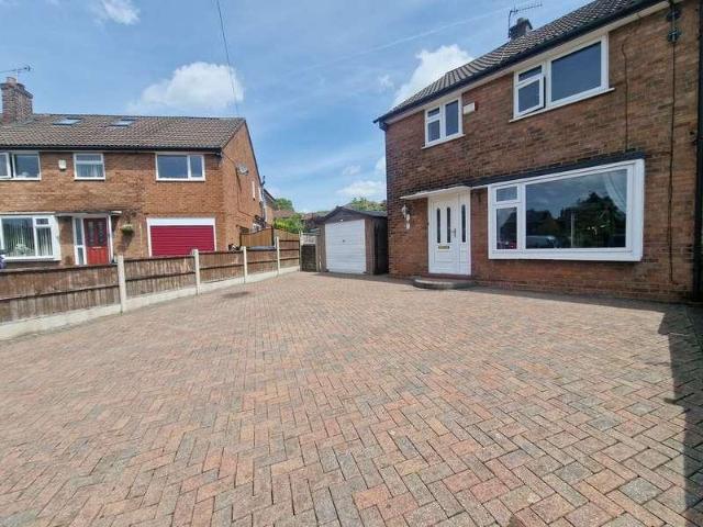 House for sale in Marple, Greater Manchester