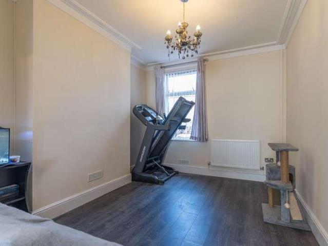 House for sale in Somerton, Newport