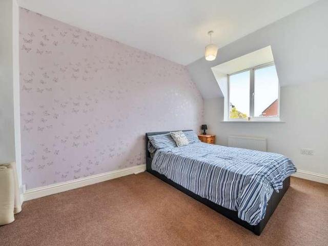 House for sale in Elmfield, Leicestershire