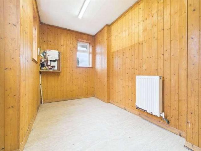 House for sale in Burghfield Common, West Berkshire
