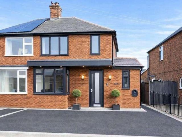 House for sale in Caldermill, East Midlands