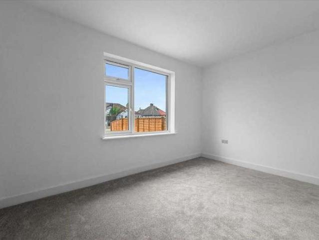 House for sale in Holland-on-Sea, Dale Hill