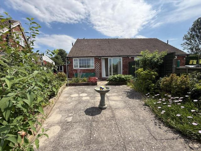 House for sale in Eastborough, Dewsbury