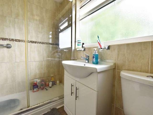 House for sale in Kingswinford, West Midlands