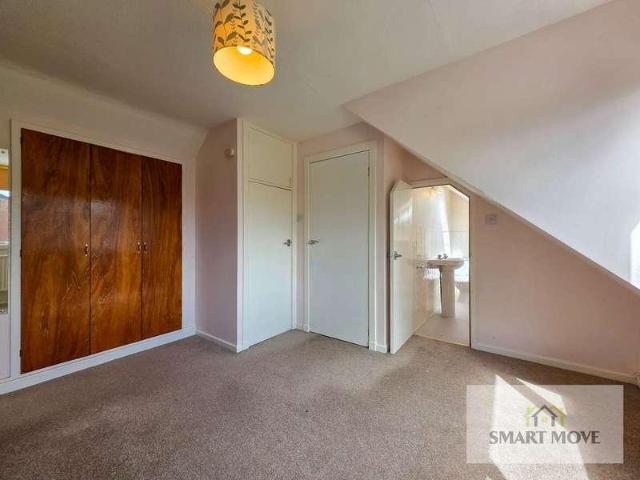 House for sale in Becconsall, Roby Mill