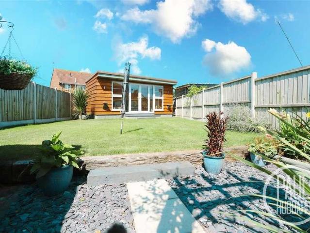 House for sale in Eastbridge, Suffolk