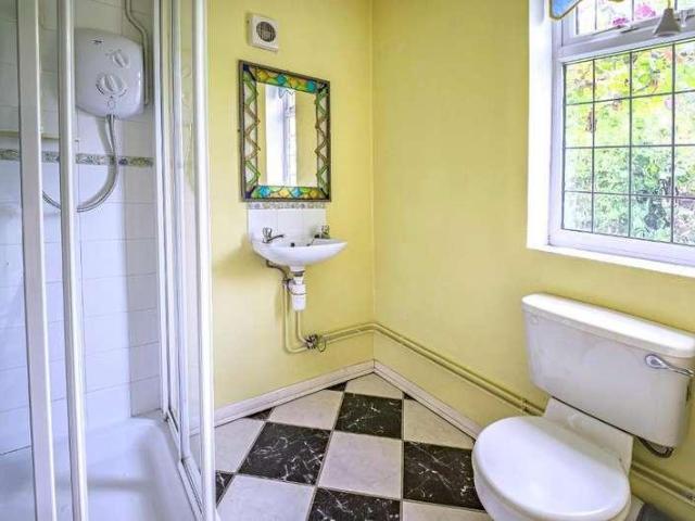 House for sale in Bedford