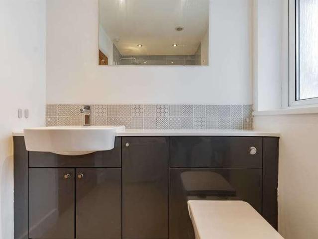 House for sale in South Tankerton, The Bridge