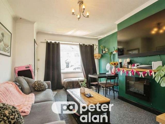 House for sale in Maesglas, Wales