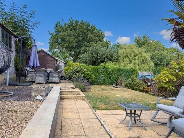 House for sale in Hove Edge, Bailiff Bridge