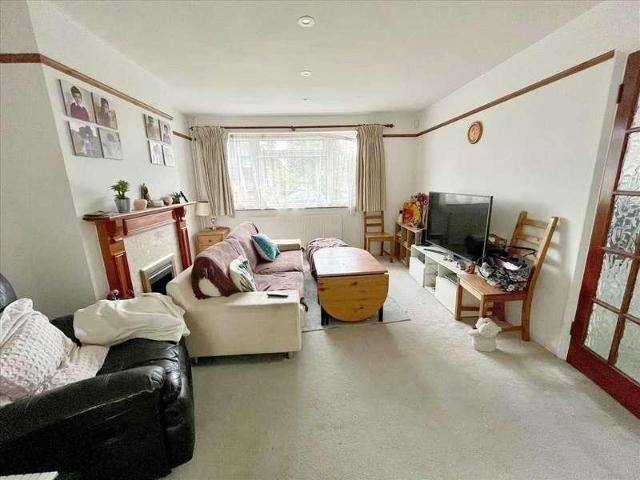 House for sale in Bushey