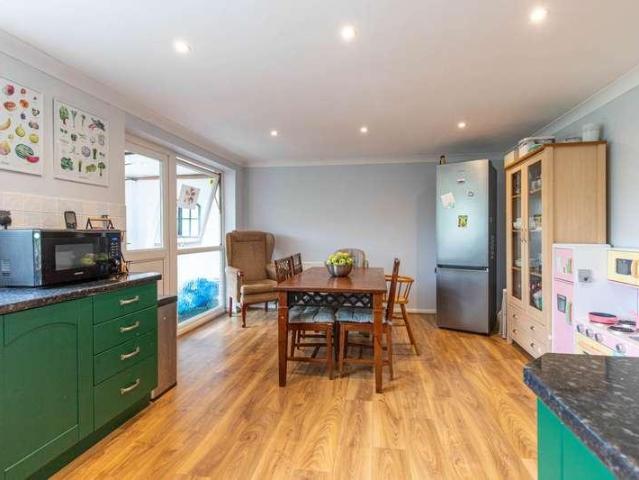 House for sale in Caversham Park, Reading