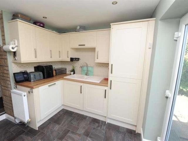 House for sale in Baildon, West Yorkshire