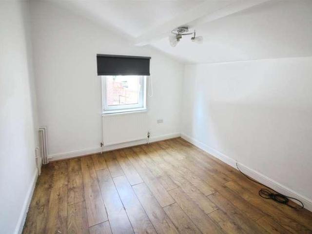 House for sale in Middleton, West Yorkshire