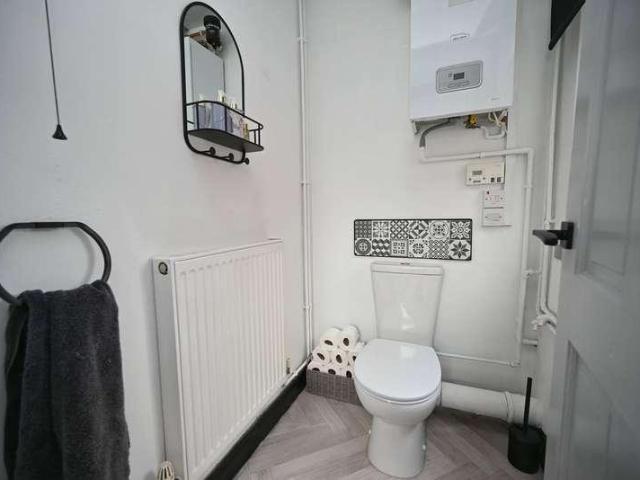 House for sale in Cudworth, South Yorkshire