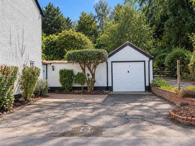 House for sale in Tipton St John, Budlake