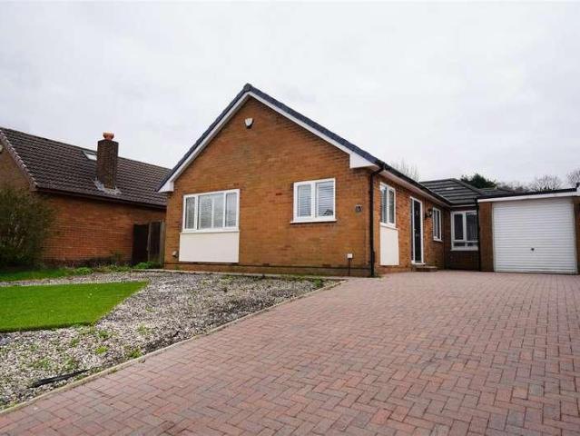 House for sale in Ladybridge, Lee Bank