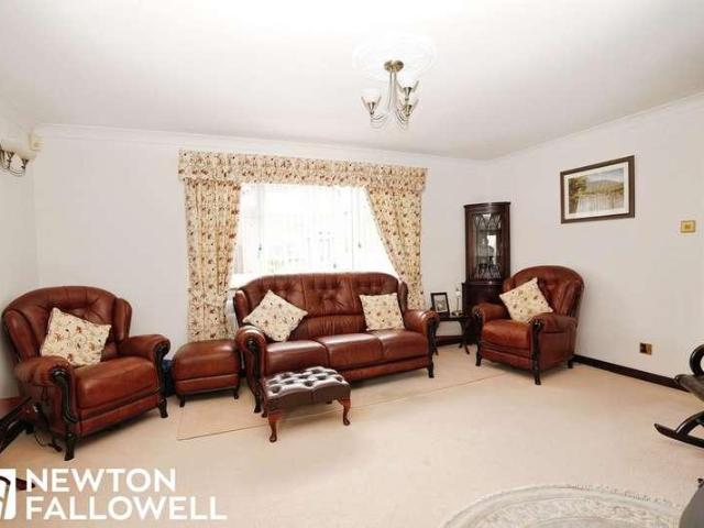 House for sale in Hallcroft, Costhorpe