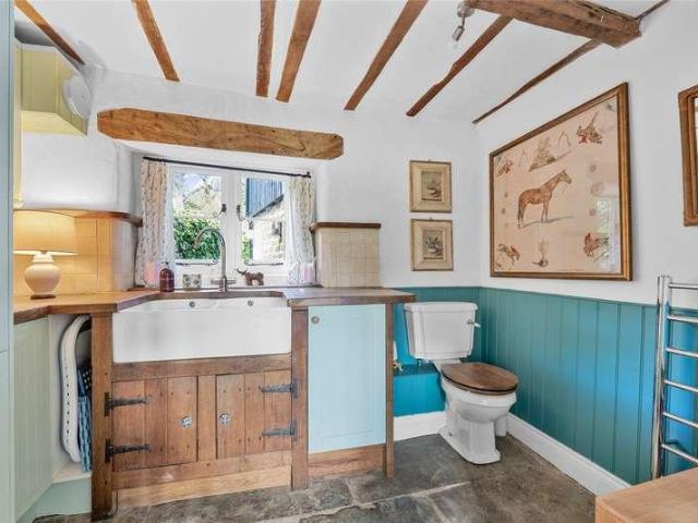 House for sale in Alderminster, Warwickshire