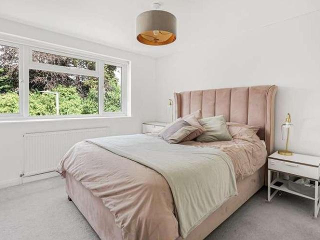 House for sale in Hertford, Colliers End