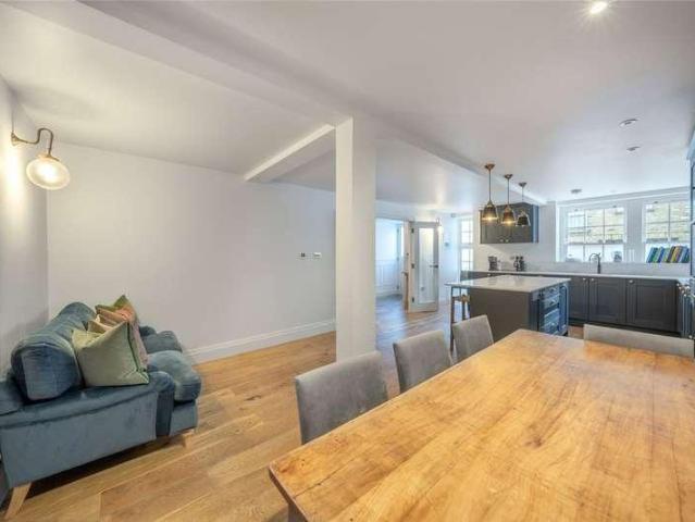 House for sale in Kensal Town, Greater London