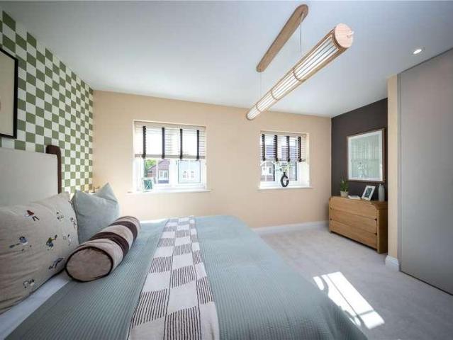House for sale in Martin's Heron, Winkfield