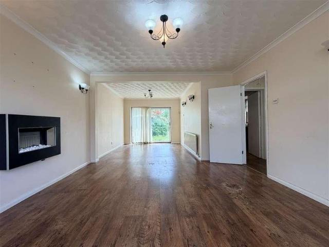 House for sale in Greater London